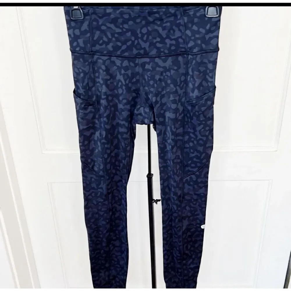 Lululemon Fast Free HR Crop 24” Size Formation Camo Deep Coal Size 4